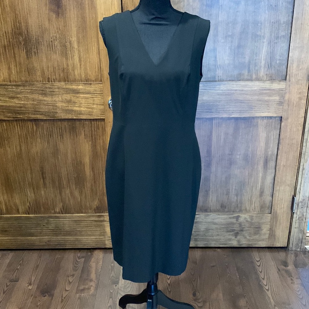 Ann Taylor pin up black form fitting dress LBD